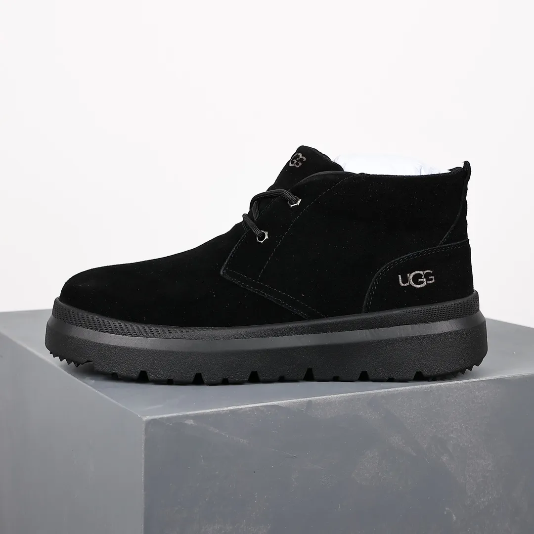 Pick up locally 💰760 The core recommendation is good price UGG2023 new autumn and winter men's comfortable flat-soled lace-up solid color round toe fashionable casual short boots 1151773 Burleigh series Burleigh Chuck boots 5mm UGGplush lining in the shoe, 10mm UGGplush Insole, waterproof suede upper, polyester fiber laces, embossed brand logo on the heel, EVA outsole, non-slip hollow spider web pattern rubber Size: 40 41 42 43 44 45